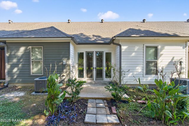 109 Rue Argenteuil Road, Lafayette, LA 70506