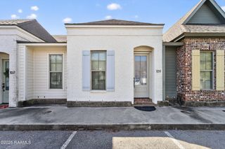 109 Rue Argenteuil Road, Lafayette, LA 70506