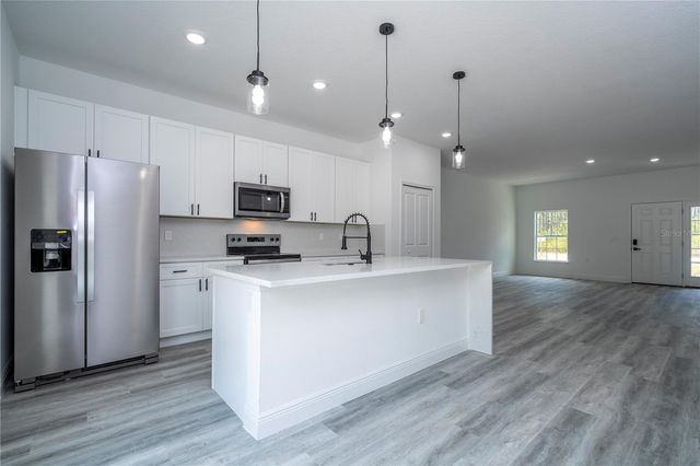 2580 GALLARDIA DRIVE, Lake Wales, FL 33898