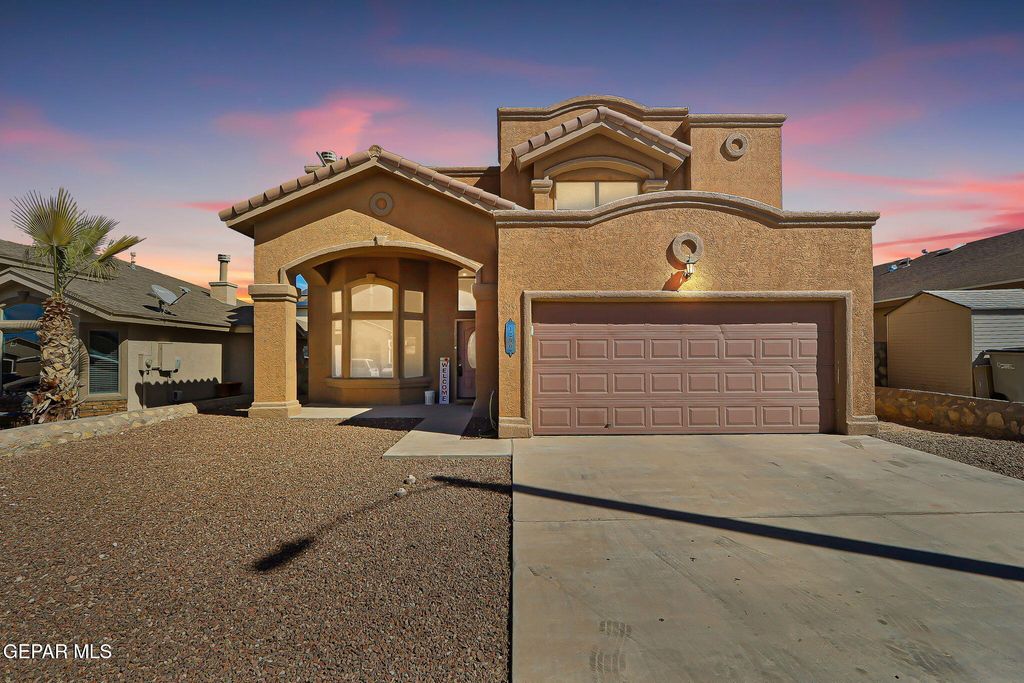 1290 HIDDEN BEND Place, El Paso, TX 79928