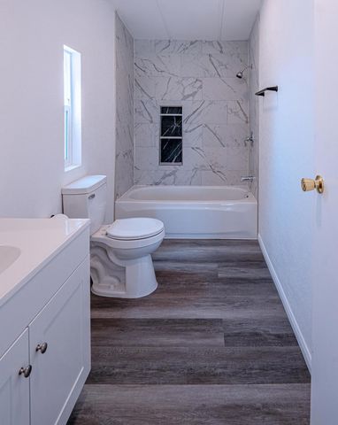 2327 Brentwood Avenue, Thermal, CA 92274