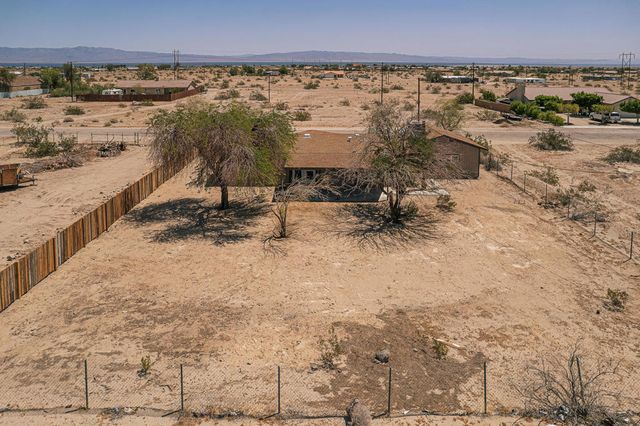 2327 Brentwood Avenue, Thermal, CA 92274