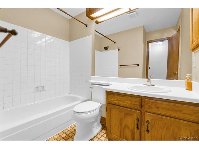 1699 S Trenton St 157, Denver, CO 80231