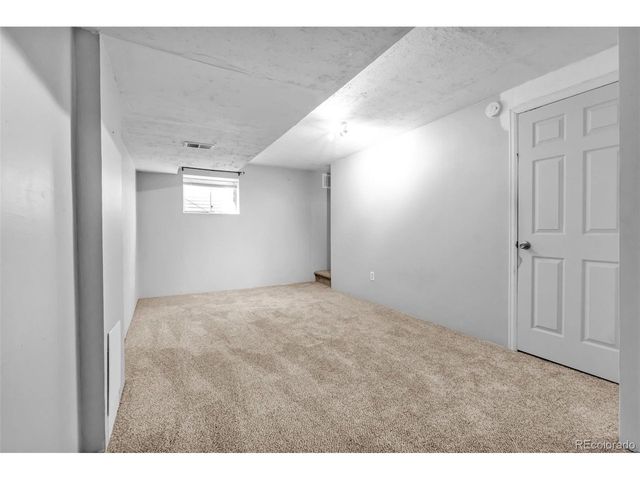 1699 S Trenton St 157, Denver, CO 80231