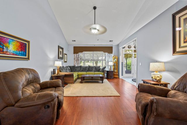 4889 Westwind Dr., Myrtle Beach, SC 29579