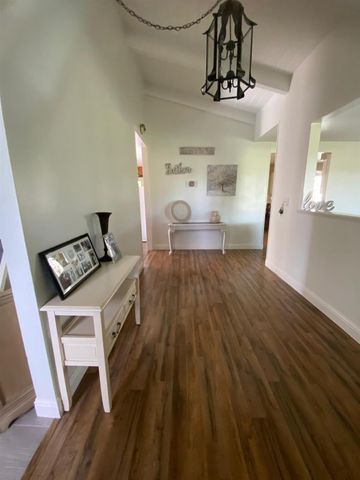 17366 E Belmont Avenue, Sanger, CA 93657