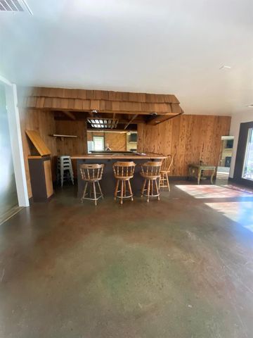 17366 E Belmont Avenue, Sanger, CA 93657