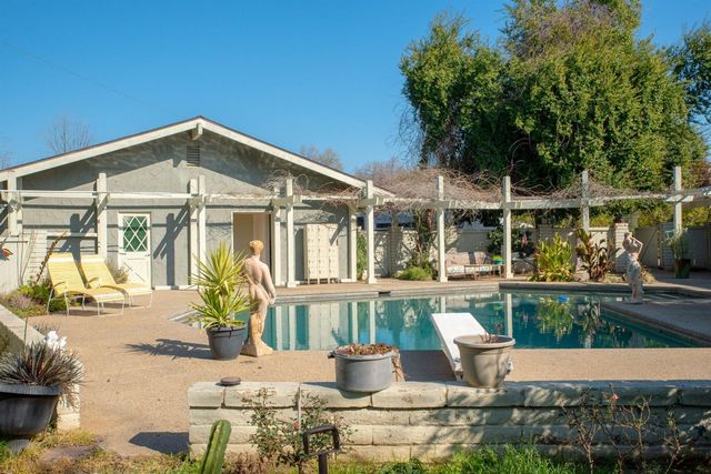 17366 E Belmont Avenue, Sanger, CA 93657