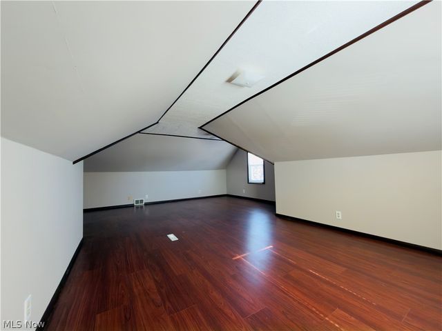 13009 Willard Avenue, Garfield Heights, OH 44125