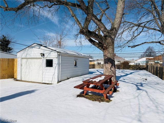 13009 Willard Avenue, Garfield Heights, OH 44125