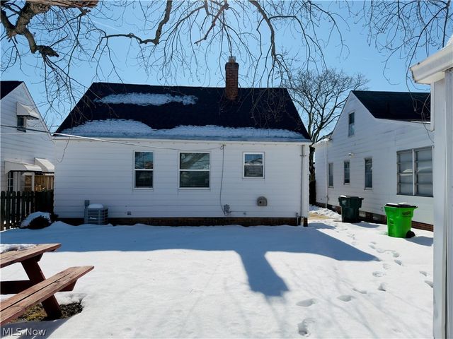 13009 Willard Avenue, Garfield Heights, OH 44125