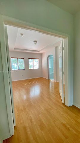 8261 NW 107th Ct 5-10, Doral, FL 33178