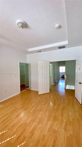 8261 NW 107th Ct 5-10, Doral, FL 33178