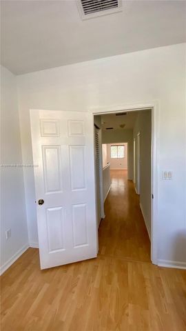 8261 NW 107th Ct 5-10, Doral, FL 33178