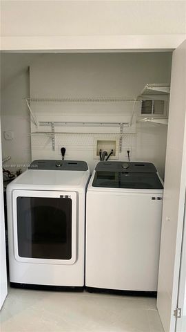 8261 NW 107th Ct 5-10, Doral, FL 33178