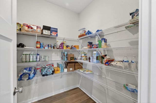 9594 S Sophia COURT, Franklin, WI 53132