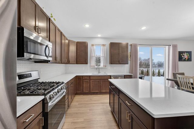 9594 S Sophia COURT, Franklin, WI 53132