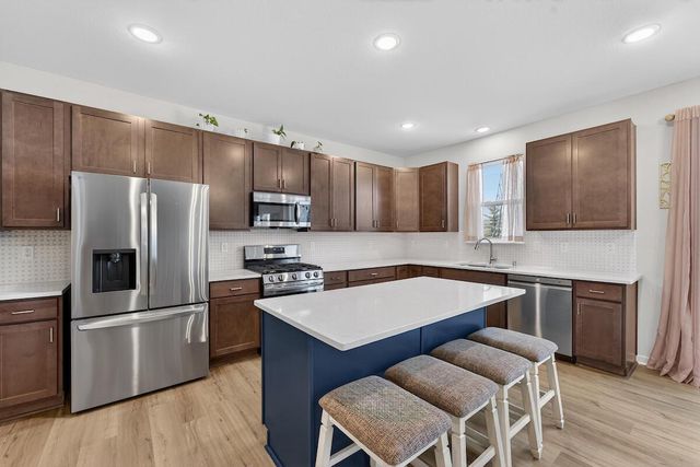 9594 S Sophia COURT, Franklin, WI 53132