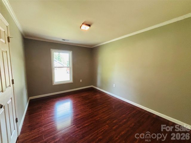 138 Oak Hill Drive, Forest City, NC 28043
