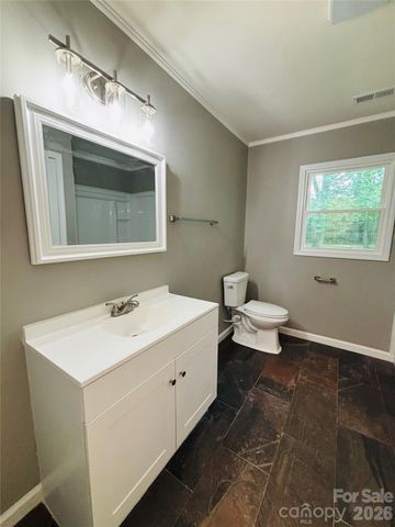 138 Oak Hill Drive, Forest City, NC 28043
