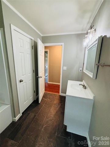 138 Oak Hill Drive, Forest City, NC 28043