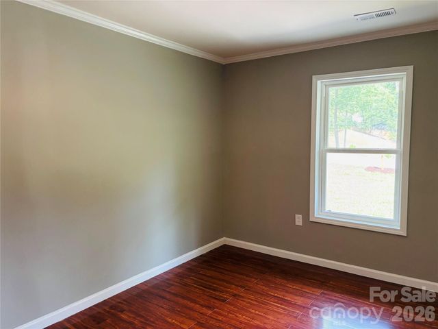 138 Oak Hill Drive, Forest City, NC 28043