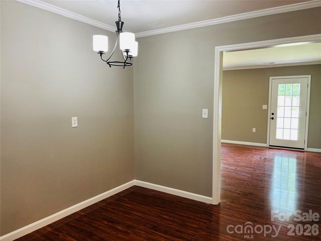 138 Oak Hill Drive, Forest City, NC 28043
