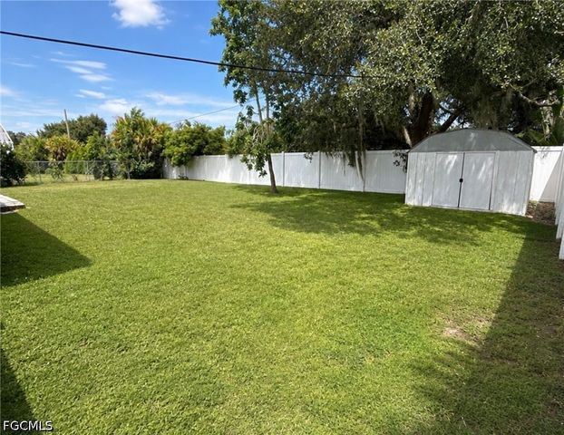 21476 Peachland BLVD, Port Charlotte, FL 33954