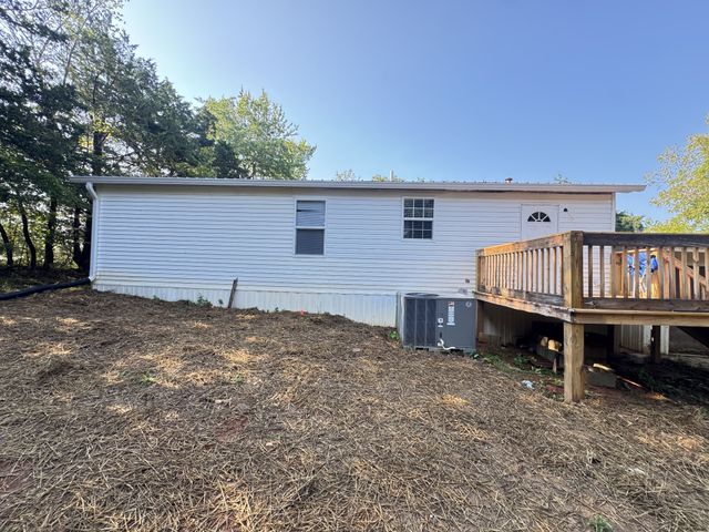 226 Tommy Dodson Hwy, Cookeville, TN 38506