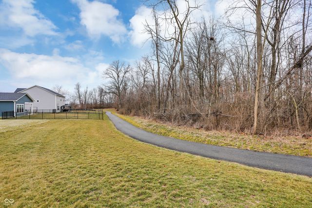 8656 Meadowlands Court, Plainfield, IN 46168