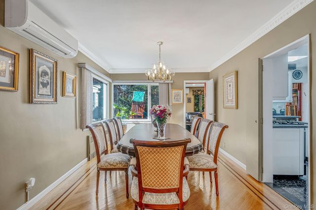 85-26 Palo Alto Street, Holliswood, NY 11423