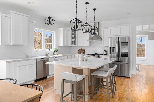 77 Lantern Hill Drive, Cranston, RI 02921