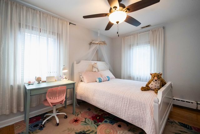 8213 Lake Street, River Forest, IL 60305