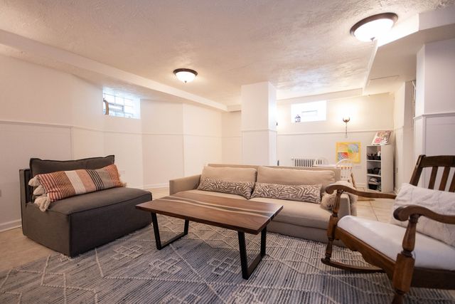 8213 Lake Street, River Forest, IL 60305