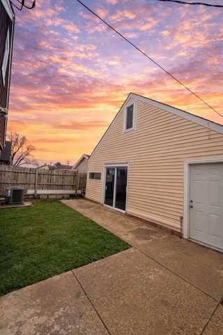 1530 N 39TH Avenue, Stone Park, IL 60165