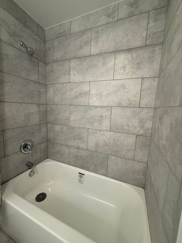 1530 N 39TH Avenue, Stone Park, IL 60165