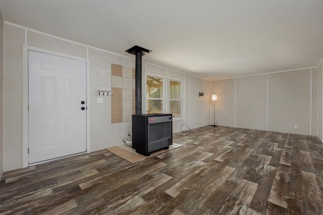 416 Bradford Road, Newport, NH 03773
