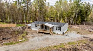 416 Bradford Road, Newport, NH 03773