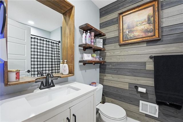 2509 NW 69th Terrace, Kansas City, MO 64151