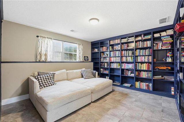 2509 NW 69th Terrace, Kansas City, MO 64151