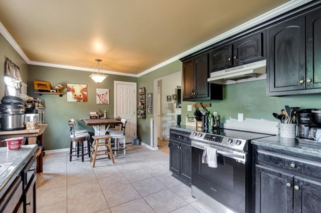 158 Pinewood Drive, Rock Spring, GA 30739