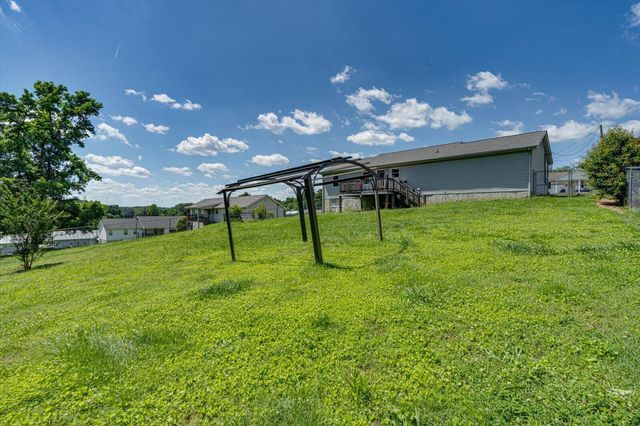 158 Pinewood Drive, Rock Spring, GA 30739