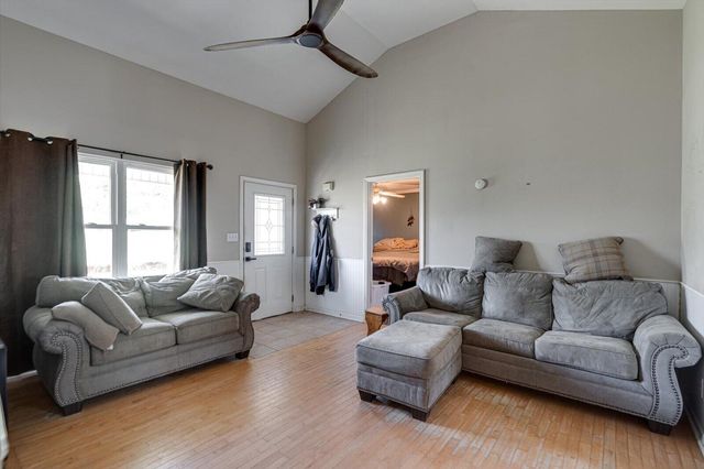 158 Pinewood Drive, Rock Spring, GA 30739