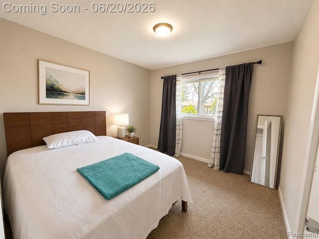 37542 Andrew Drive, Sterling Heights, MI 48312