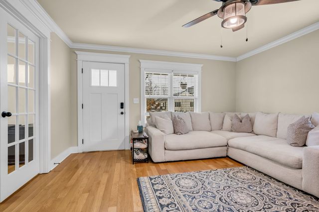 1906 10th Ave, N, Nashville, TN 37208