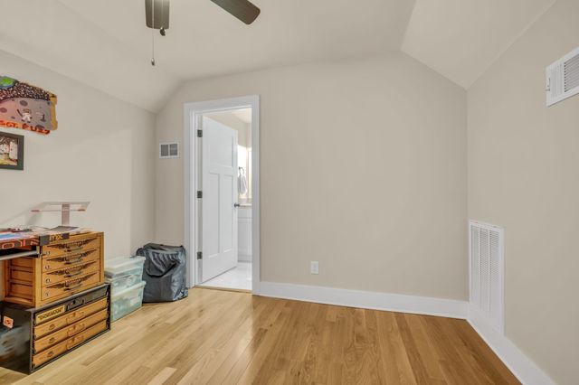 1906 10th Ave, N, Nashville, TN 37208