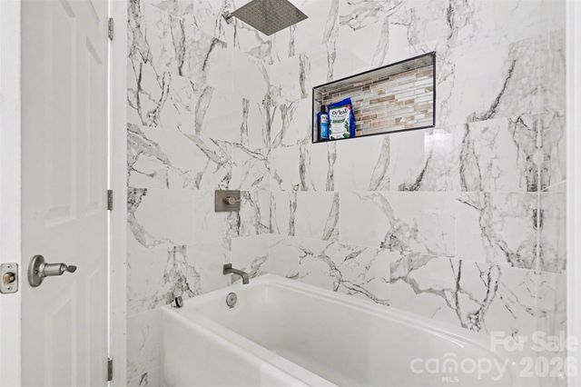 103 Carriage House Drive, Kannapolis, NC 28081