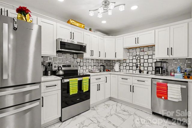 103 Carriage House Drive, Kannapolis, NC 28081