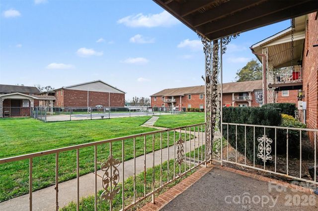 103 Carriage House Drive, Kannapolis, NC 28081