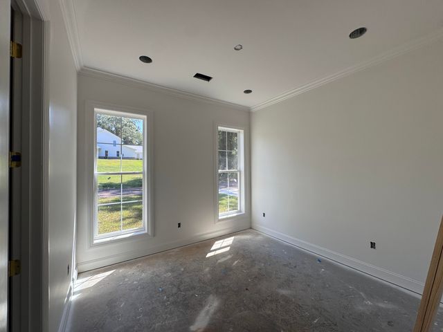 115 Laurelwood Trail Rd., Mendenhall, MS 39114